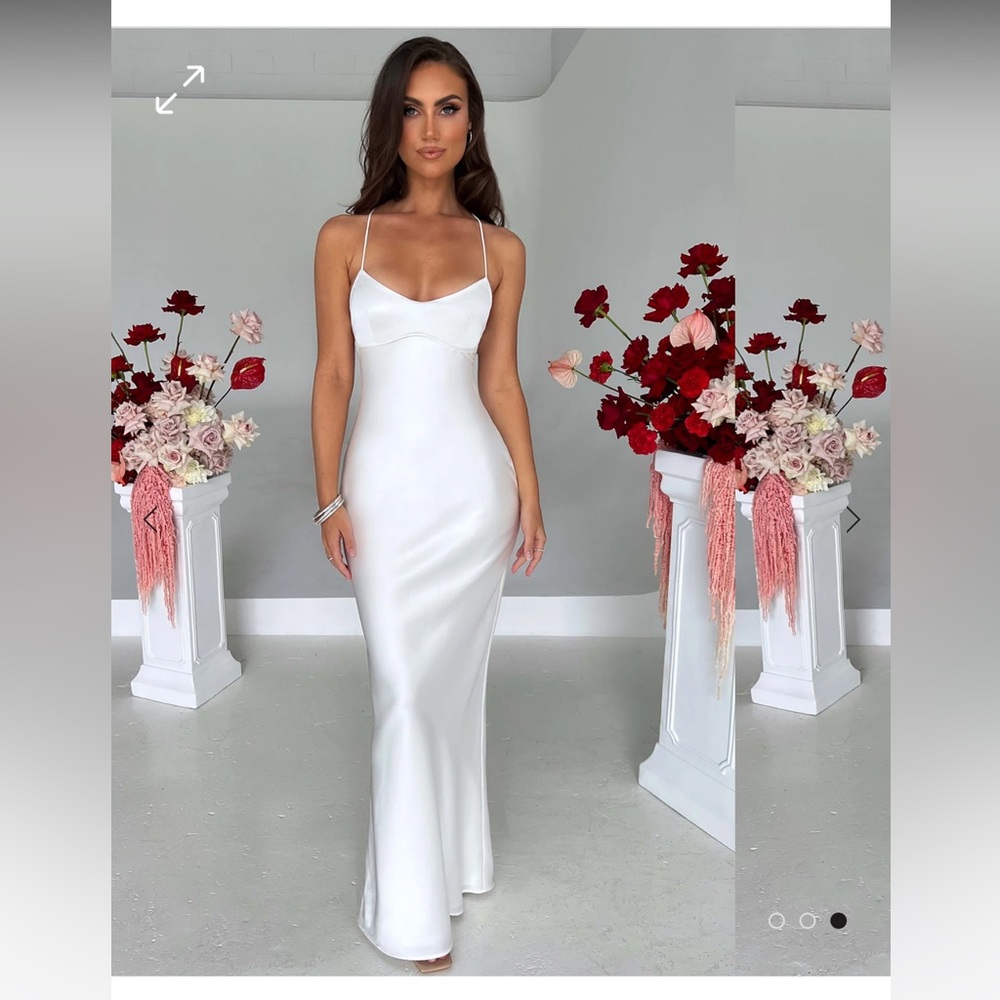 NWT BabyBoo Fashion Malika Maxi Dress in Ivory Size S
